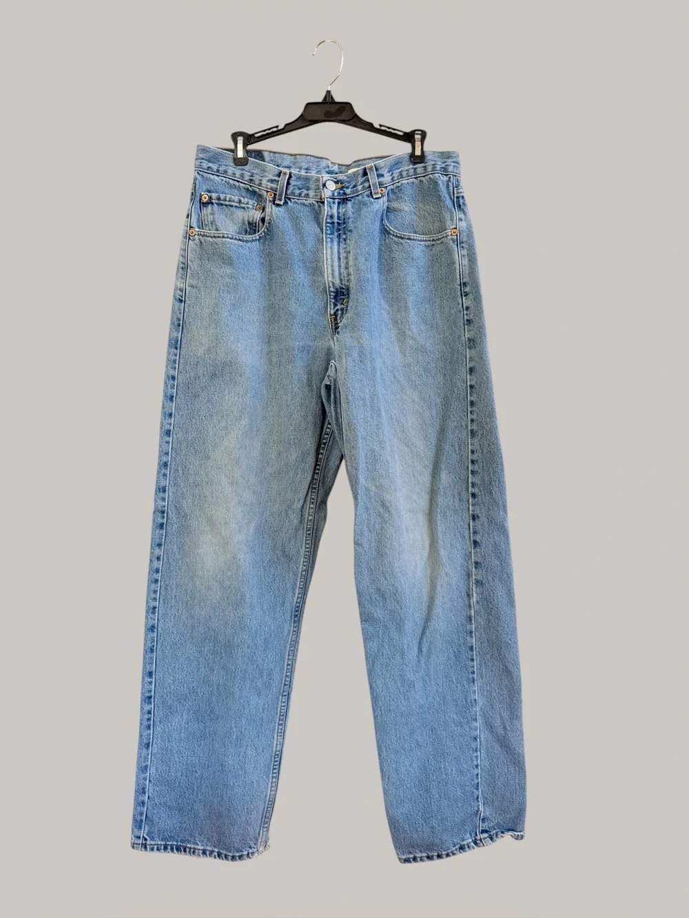 Levi’s 569 loose straight fit light wash jeans